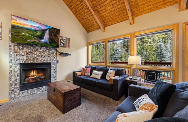 Creekside Suites 04 (NO HT)