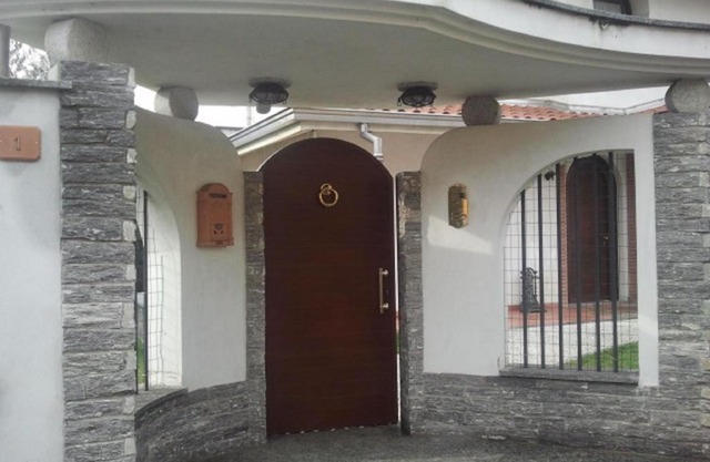 Crespi House