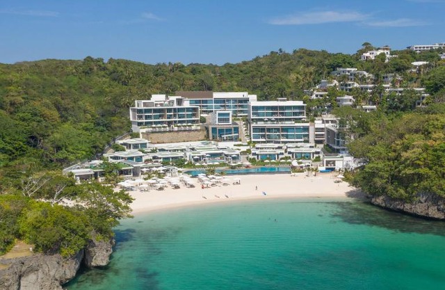 Crimson Resort and Spa Boracay