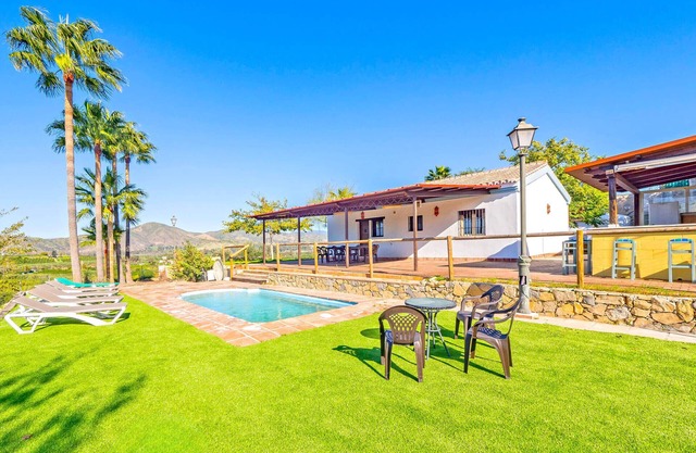 Cubo's Casa Rural Las Berrocalas/private pool/BBQ/free wifi