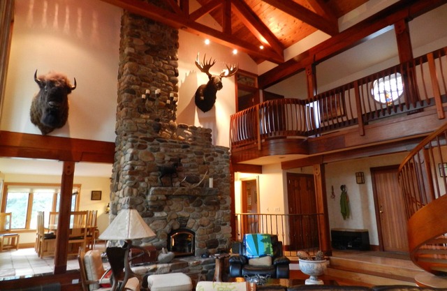 Custom Mountain Home, Great Skiing and Hiking ~ Premier Host and Home! 5 Stars