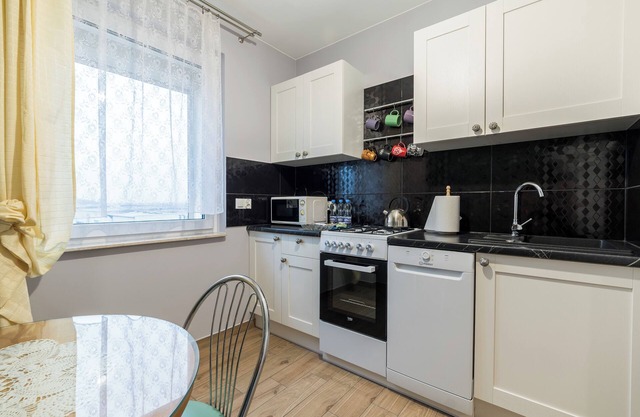 Dębiec Pleasant Apartment