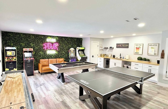Dallas Fun Haus: Pool, Massive Game Room, and Atrium