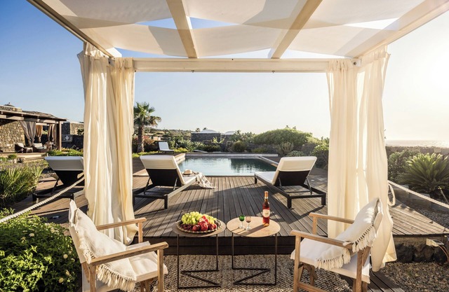 Dammuso Luna - Private Pool with Sea View