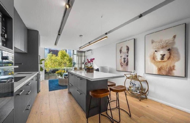 Darlinghurst 2 Bedroom apartment