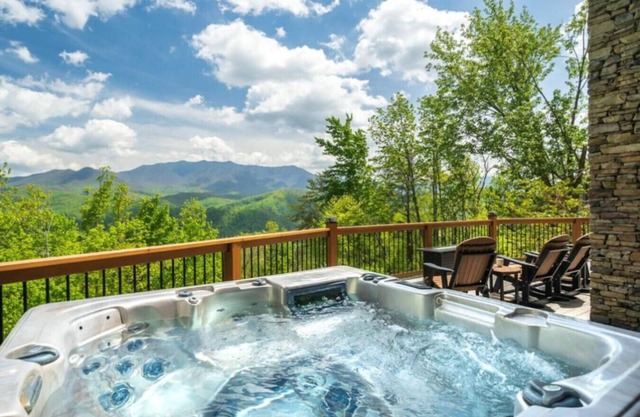 Dayna's Star Gazer Hot Tub