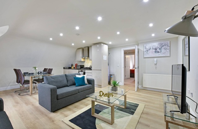 Deanway Serviced Apartments Chalfont St Giles - Apt C