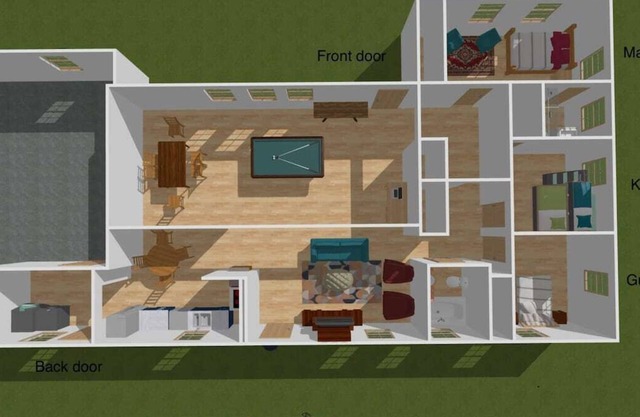Decatur Chic Family Home with Pool Table