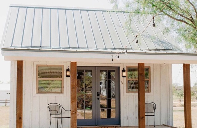 Deerfield Countryside Cabin #3