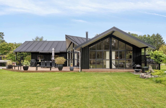 Dejligt sommerhus i Helberskov