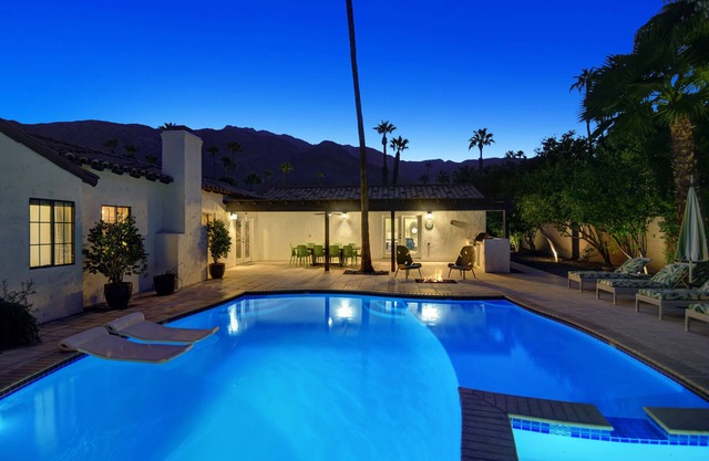 Del Sol Retreat - Old Las Palmas.