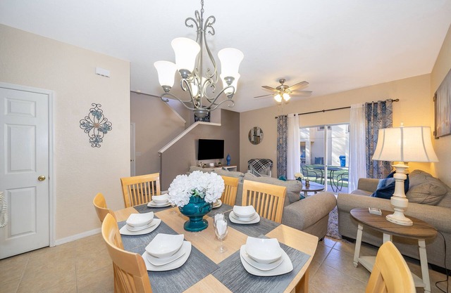 Delightful Florida Retreat-4BR Regal Palms-Close to Disney,Golf, ExtraAmenities