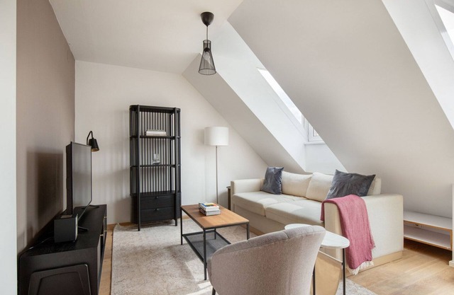 Delightful Josefstadt 3BR, Furnished + Open Design, by Blueground