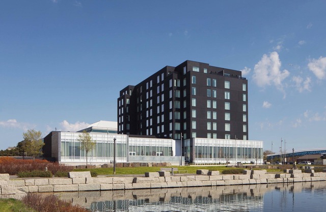 Delta Hotels by Marriott Thunder Bay