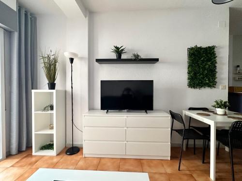 Deluxe Apartment La Mata 6. 250m Beach