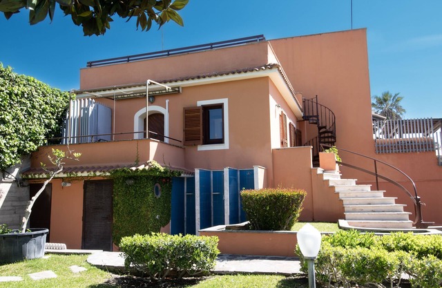 Dependance in Villa Liberty - 1 min from the beach!