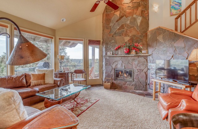 Deschutes River Views from 3 Bed Mt. Bachelor Village Resort Condo