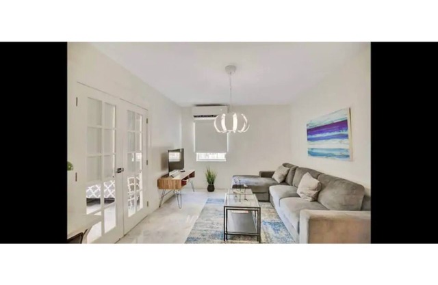 Design District Apartment A