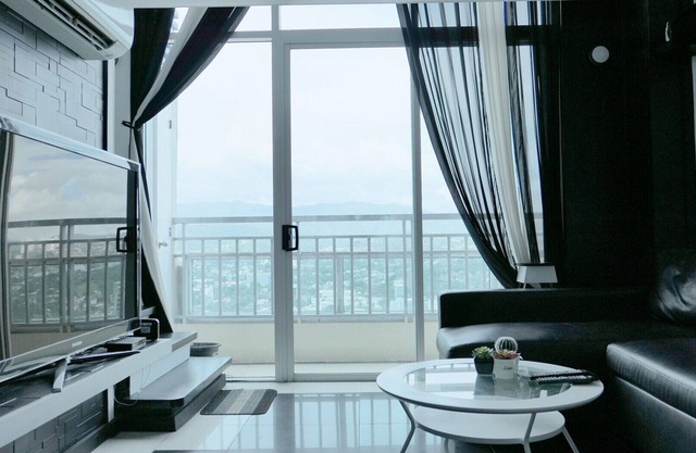 Designer Condo w/Fuente view and Netflix Ultra