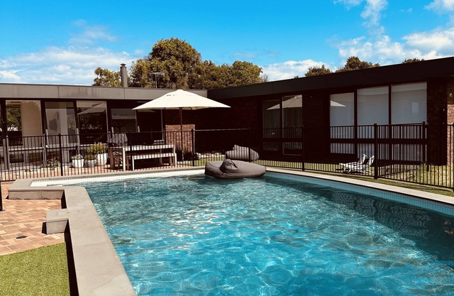 Devonlea Olive Groven4br Home with pool on 8acres- next door to The Cups Estate