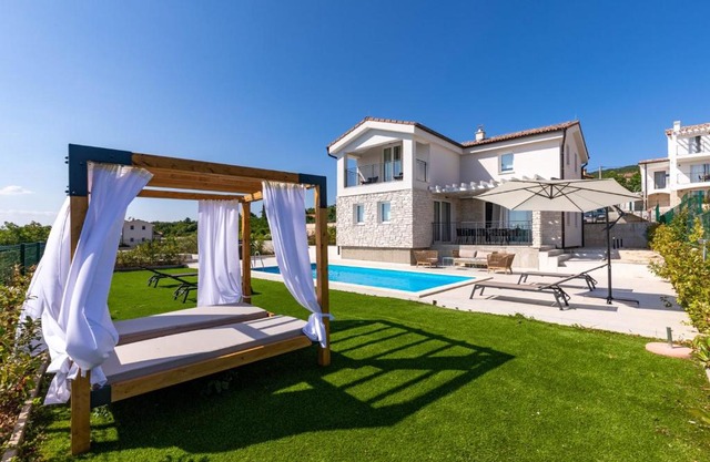 Diminici Villas