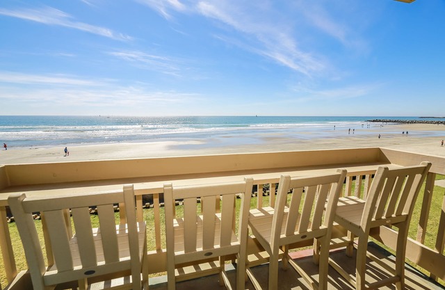 Direct Ocean Front Cottage D26 - Seaside Cottage North Coast Village