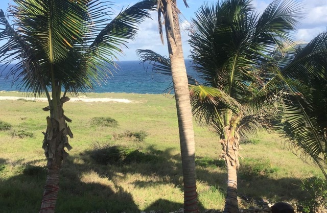 Direct Ocean View Luxury Townhouse