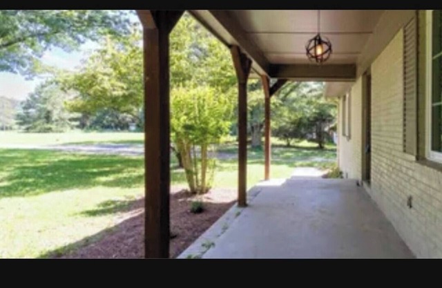 Discover Albertville charm, quick ride to Sand Mountain & Lake Guntersville !