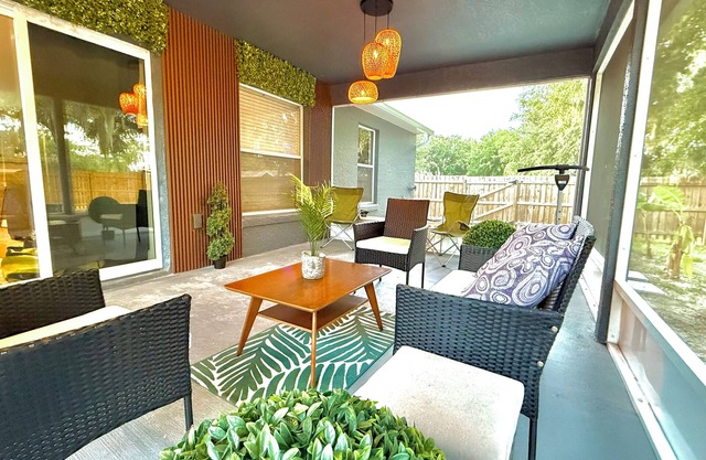Disney Getaway Oasis with Nature, Fire Pit & BBQ. Family-Friendly Retreat
