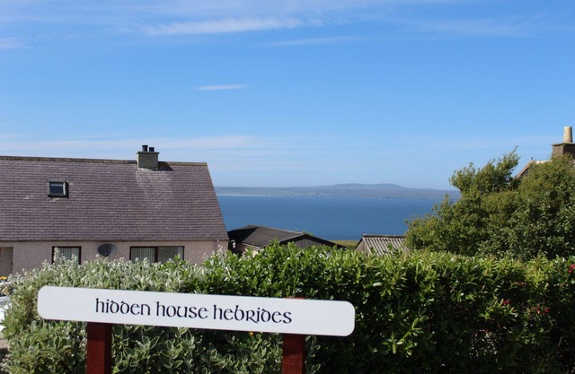 Dog friendly 6- Bedroom House in Isle of Lewis - great for families and large groups
