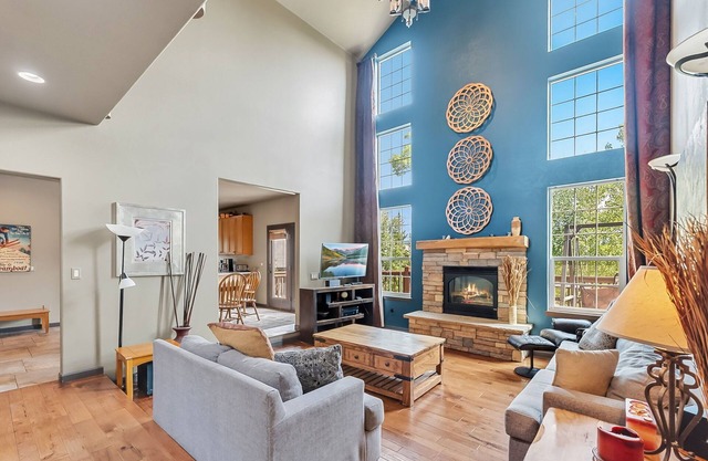 Dog-Friendly Stay | Near Trails in Silverthorne