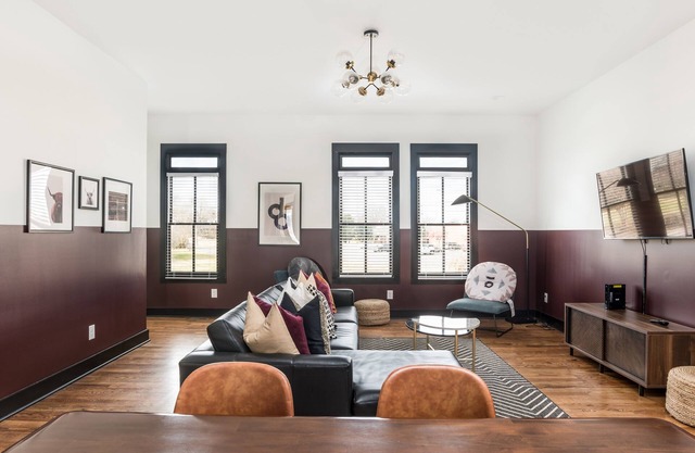 Dolly by AvantStay | Impressive 4BR Condo in Heart of Nashville