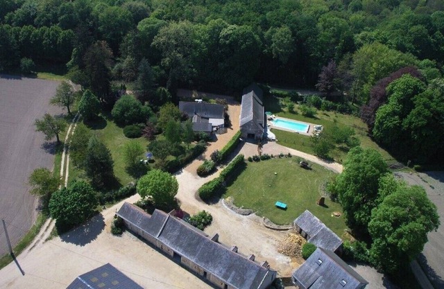 Domaine du PLESSIS-Jalesnes