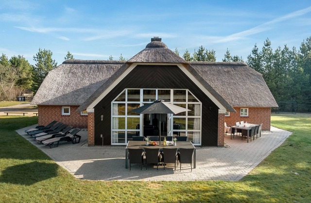 "Dorris" - 4.3km from the sea by Interhome