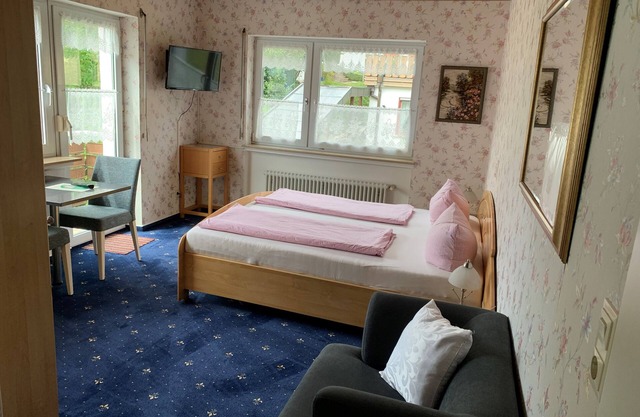 Double room 6, with balcony - Gästehaus am Lindenweg