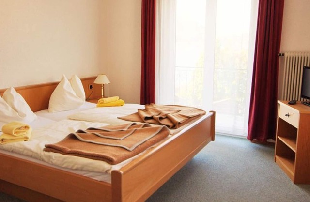 Double room 33 lake view - Gasthof zur Landeroith GmbH