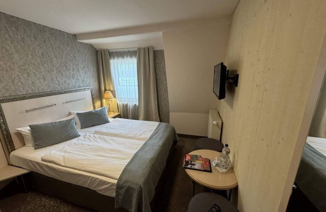 Double room small - Ettrich's Hotel
