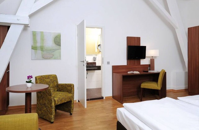 Double room with extra bed