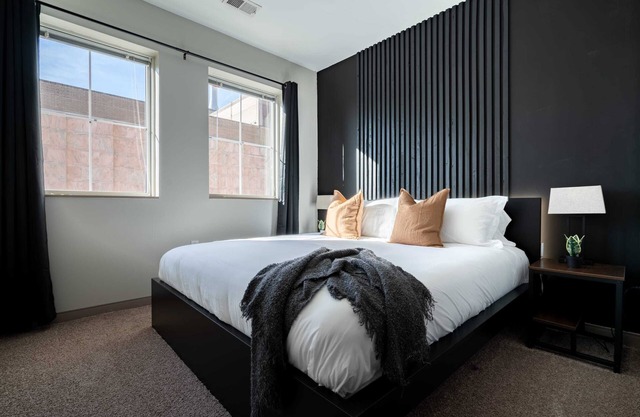 Downtown Columbus Luxury Apartment
