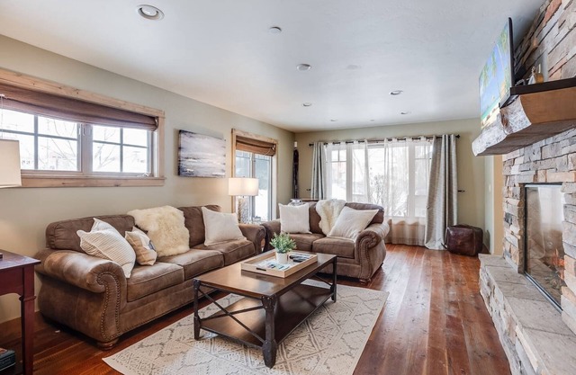 Downtown Whitefish Condo w/Private Hot Tub!