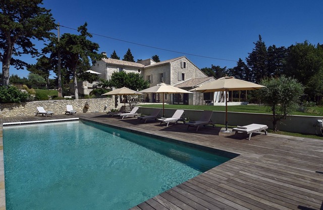 Drôme Provençale, Le Mas des Cigales, an exceptional property