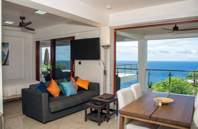 Dream Caribbean Sea View Luxurious Studio, Marigot, Saint Lucia