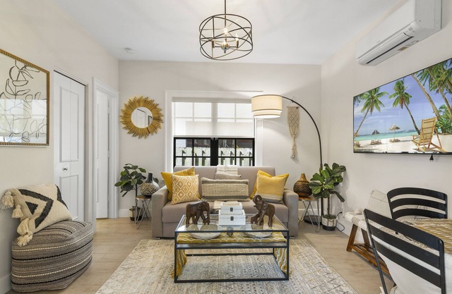 Dream Downtown Guest House