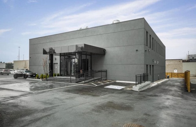 Dream Suites Boutique Hotel - Private room in Mississauga