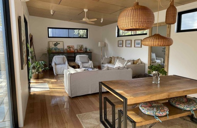 Driftwood Bungalow @ Somers