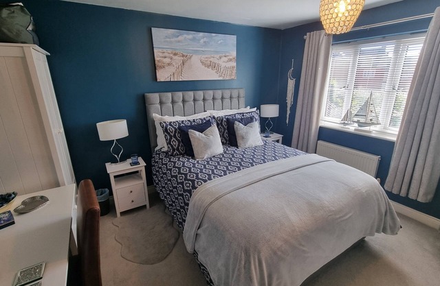 Dungarvon House, Hot Tub, Garden, Summerhouse, & EV Charging