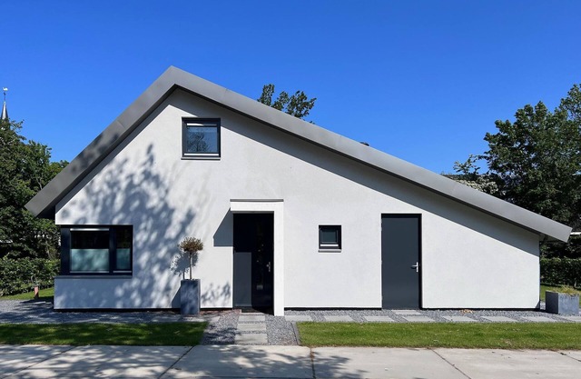 Dutch Home Close to Golf