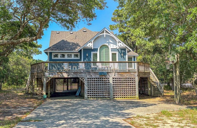 Eagles Nest - Relax on a quiet street in this three bedroom Oceanside Outer Banks rental!