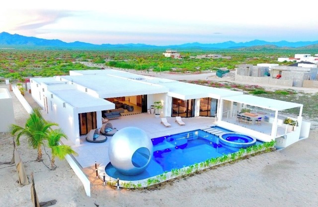 East Cape,all-inclusive Ocean Front villa,La Ribera