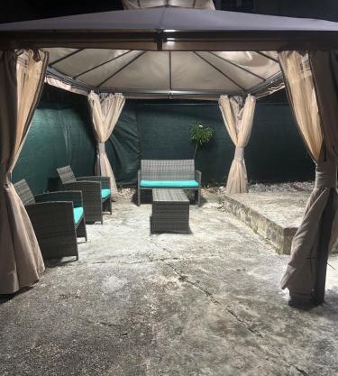 Eastside Living "The Sea Shine" 2 Bedroom